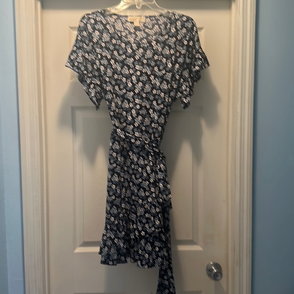 Cool flowy Summer dress.